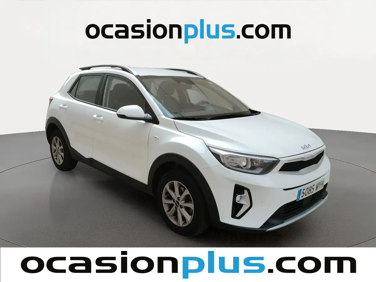 Usado Kia Stonic 79 CV (58 kW) 2025 Blanco SUV