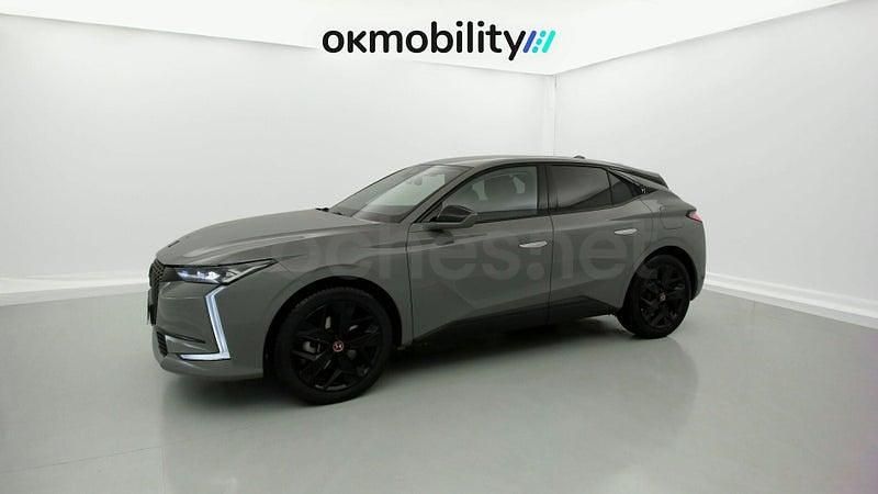 Usado DS Automobiles DS4 Performance 225 CV (165 kW) 2023 Gris / plata Berlina