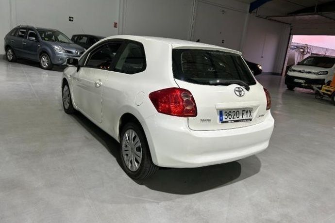 Usado Toyota Auris 90 CV (66 kW) 2007 Utilitario