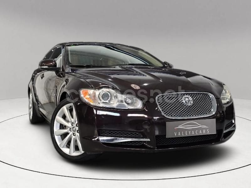 Marrón Usado 2010 Jaguar XF Luxury Berlina | 12.990 € (Precio justo) - Imagen 1/4