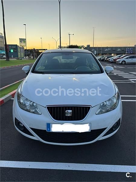 Usado Seat Ibiza SC Sport 90 CV (66 kW) 2010 Blanco Utilitario
