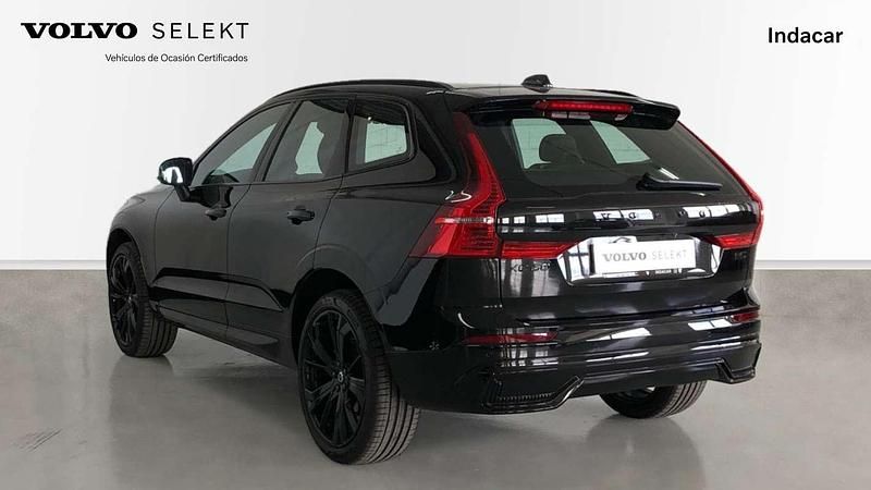 Usado Volvo XC60 Plus 250 CV (183 kW) 2024 Negro SUV