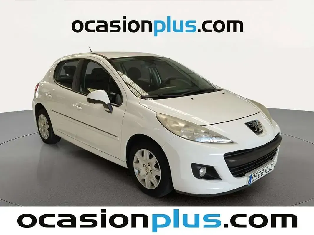 Usado Peugeot 207 Business-Line 70 CV (51 kW) 2012 Blanco Utilitario