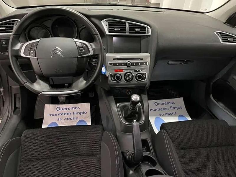 Usado Citroën C4 Feel 99 CV (72 kW) 2018 Gris Utilitario