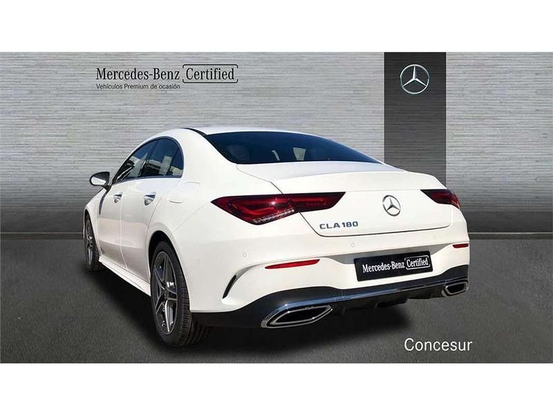 Usado Mercedes CLA180 122 CV (89 kW) 2021 Blanco Berlina