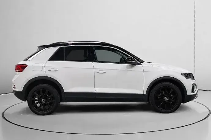 Usado VW T-Roc 110 CV (80 kW) 2023 SUV