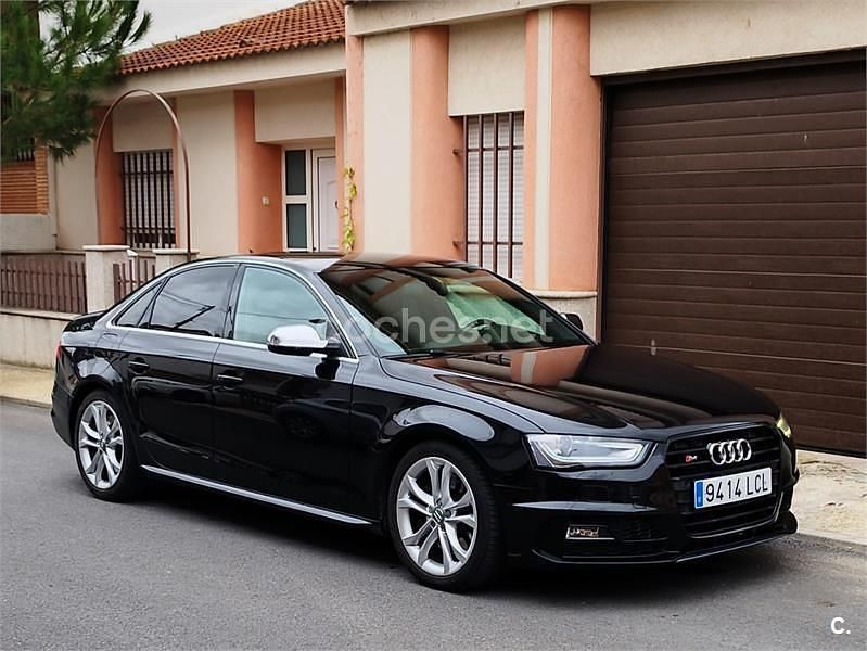 Usado Audi S4 333 CV (244 kW) 2012 Negro Berlina