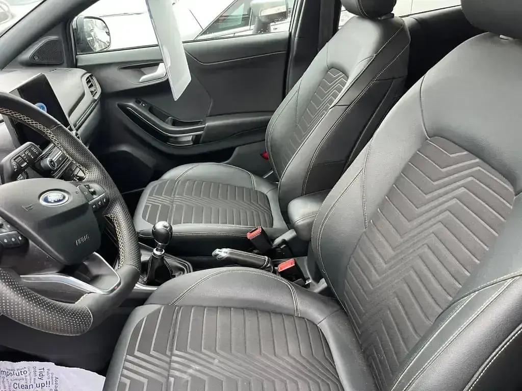 Usado Ford Puma ST-Line X 155 CV (114 kW) 2023 Negro SUV