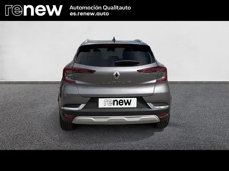Usado Renault Captur Techno 90 CV (66 kW) 2024 Gris SUV
