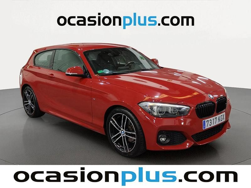 Usado BMW 116 116 CV (85 kW) 2018 Rojo Utilitario