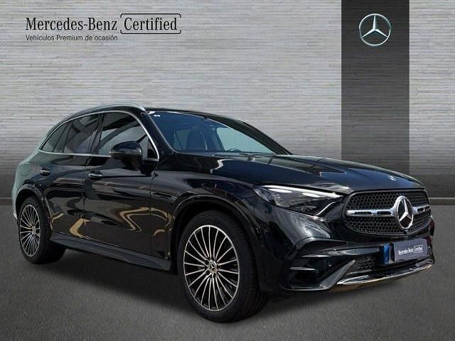 Usado Mercedes GLC220 AMG line 197 CV (144 kW) 2023 Negro obsidiana SUV