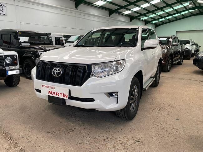 Usado Toyota Land Cruiser 177 CV (130 kW) 2020 Blanco