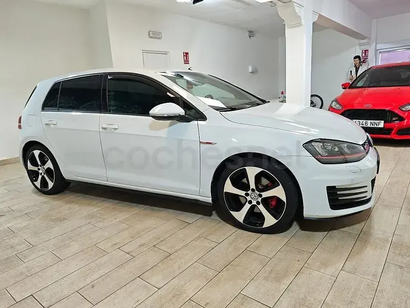 Usado VW Golf VII GTI 220 CV (161 kW) 2014 Blanco Berlina