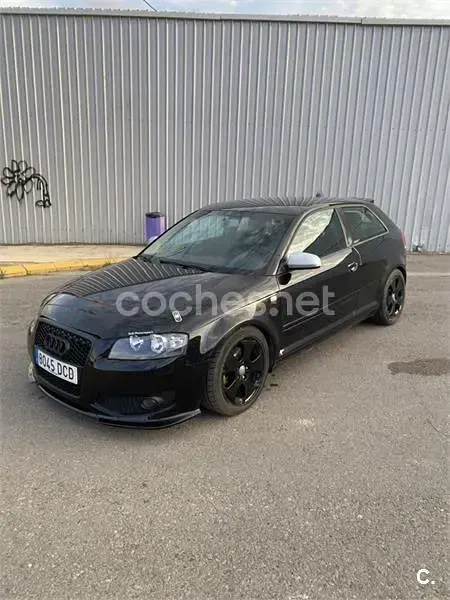 Używany Audi A3 Ambition 140 KM (102 kW) 2004 Czarny Hatchback