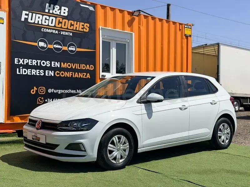 Usado VW Polo Edition 80 CV (58 kW) 2021 Blanco Utilitario