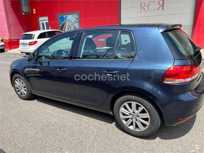Azul Usado 2011 VW Golf VI Berlina | 8500 € (Precio justo) - Imagen 1/4