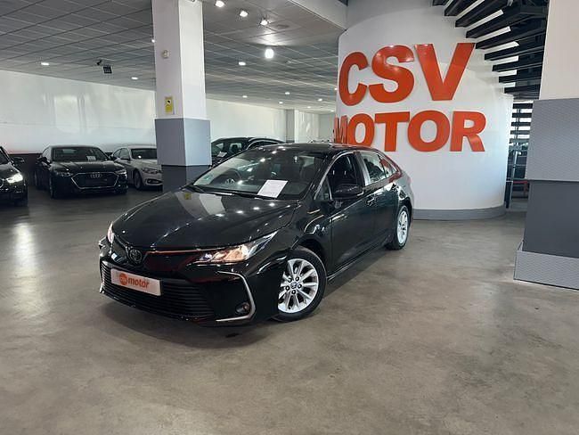 Usado Toyota Corolla Sol 126 CV (92 kW) 2023 Negro Berlina