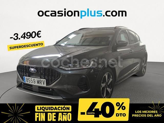 Gris / plata Usado 2023 Ford Focus Active Berlina | 20.250 € (Precio justo) - Imagen 1/4