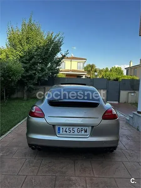 Usado Porsche Panamera S 400 CV (294 kW) 2009 Gris / plata Utilitario