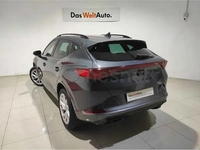 Usado Cupra Formentor 150 CV (110 kW) 2023 Gris / plata SUV