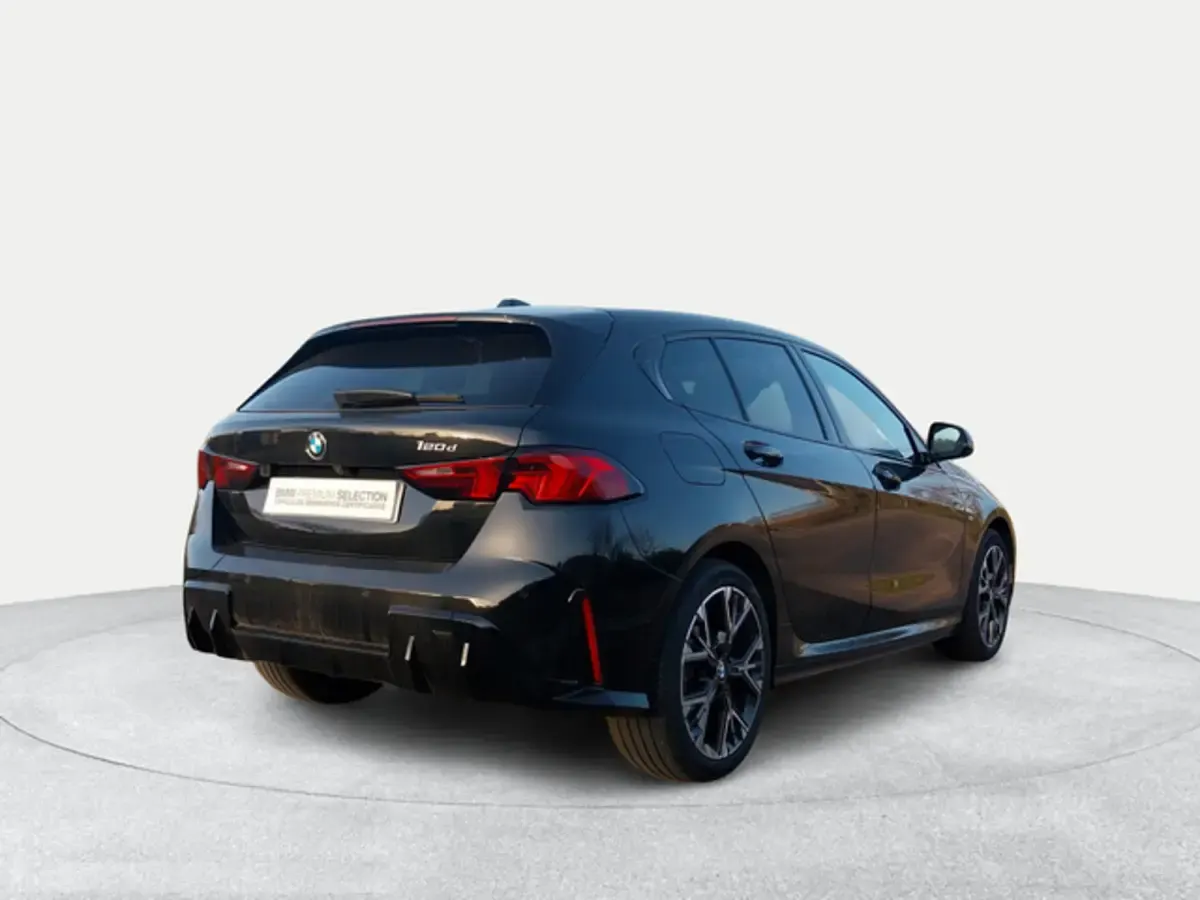 Usado BMW 120 Comfort Edition 190 CV (139 kW) 2025 Negro Utilitario