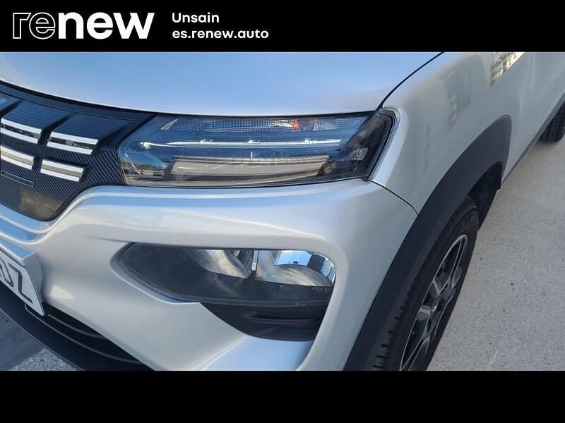Usado Dacia Spring Expression 33 kW (45 CV) 2023 Gris Utilitario