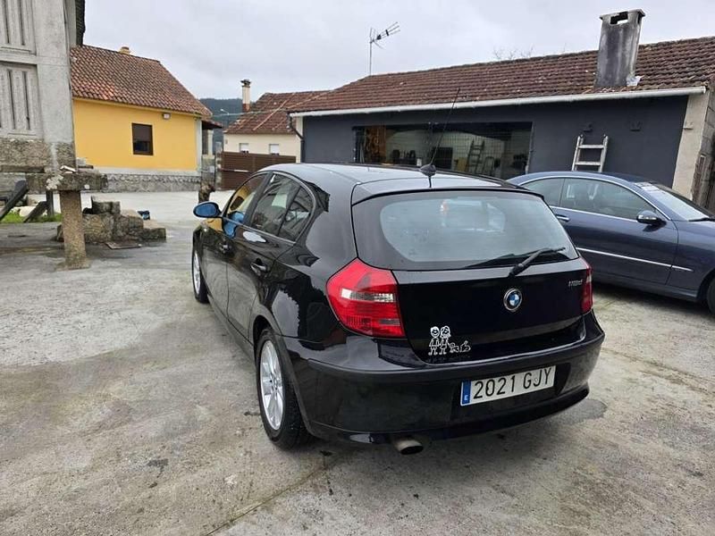 Usado 2008 BMW 118 Utilitario | 5500 € (Precio justo) - Imagen 1/4