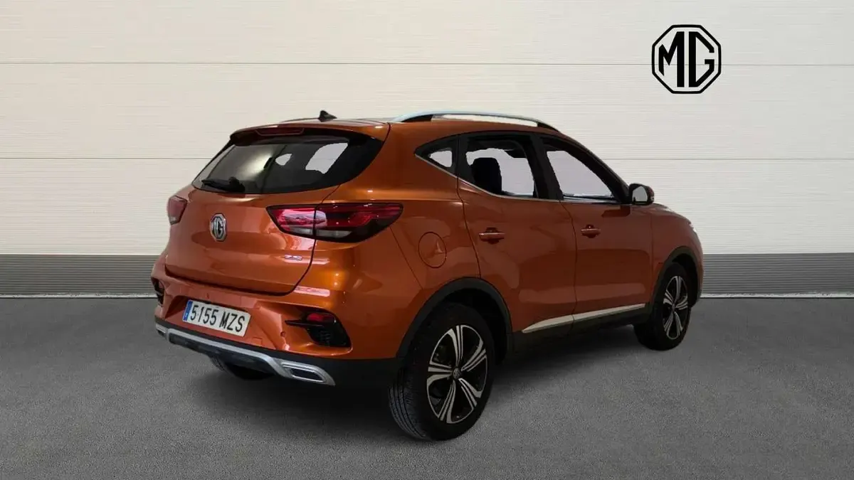 Usado MG ZS Comfort 106 CV (77 kW) 2025 Naranja SUV