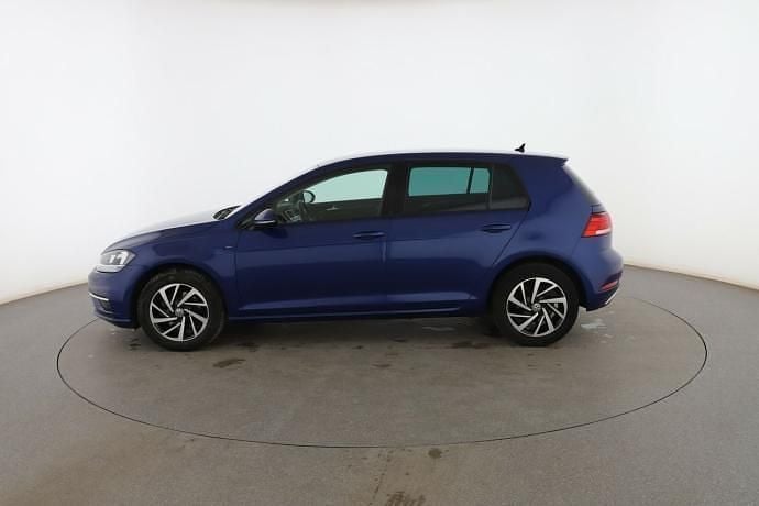 Usado VW Golf VII Advance 115 CV (84 kW) 2019 Azul Berlina
