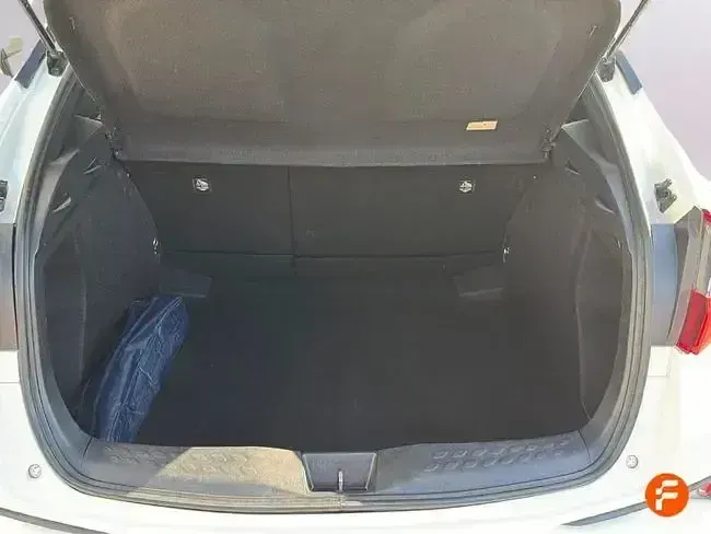 Usado Toyota C-HR Active 122 CV (89 kW) 2019 Blanco SUV