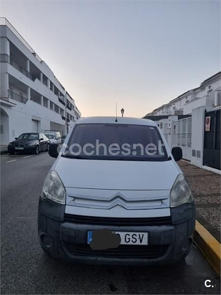 Blanco Usado 2010 Citroën Berlingo Monovolumen | 2999 € - Imagen 1/4