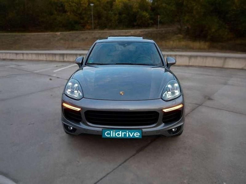 Usado Porsche Cayenne S E-Hybrid 416 CV (305 kW) 2015 Gris SUV