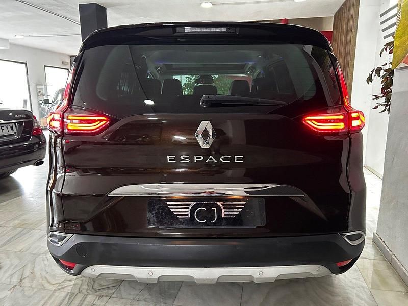 Usado Renault Espace Zen 130 CV (95 kW) 2016 Marron Monovolumen
