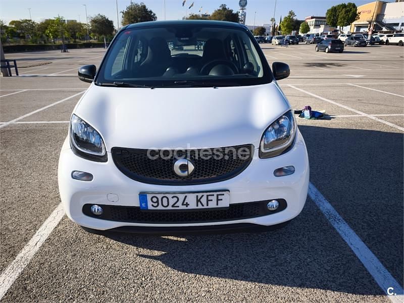Blanco Usado 2016 Smart ForFour Passion Utilitario | 9900 € (Precio justo) - Imagen 1/4