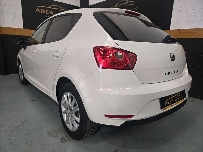 Usado Seat Ibiza Reference 75 CV (55 kW) 2018 Blanco Utilitario
