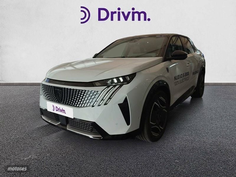 Blanco Usado 2024 Peugeot e-3008 GT SUV | 48.900 € (Un poco caro) - Imagen 1/4