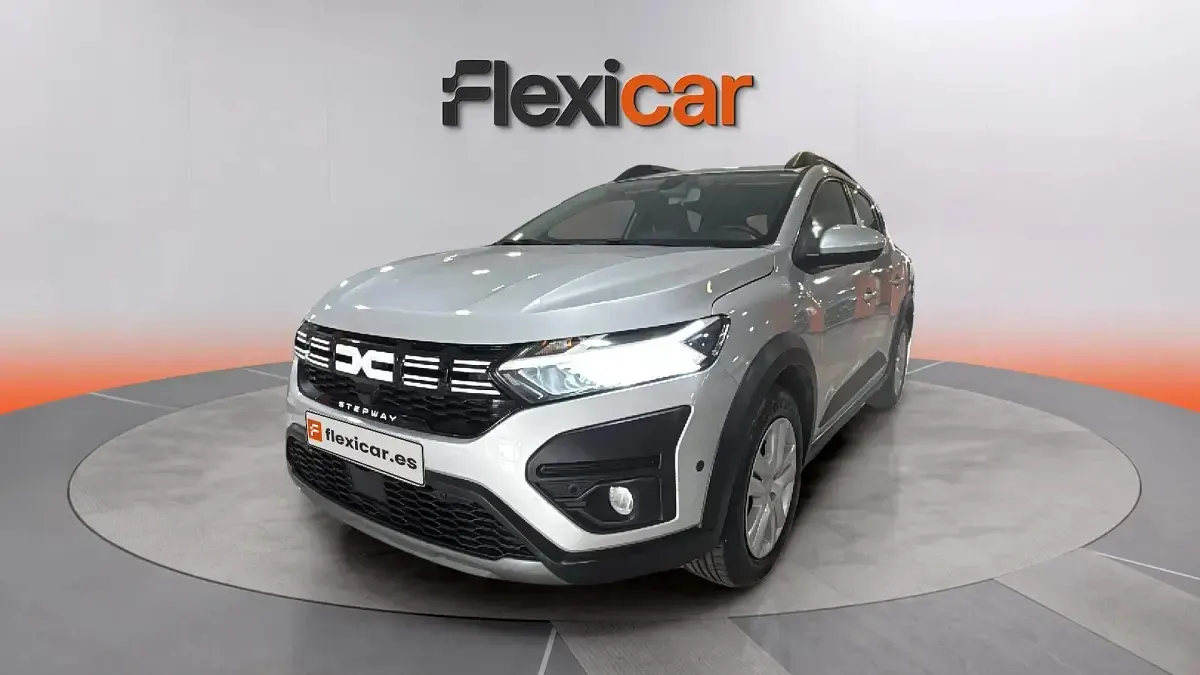 Usado Dacia Sandero Extreme 91 CV (66 kW) 2024 Gris Berlina