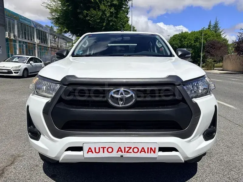 Usado Toyota HiLux 150 CV (110 kW) 2021 Blanco Pickup/Camioneta
