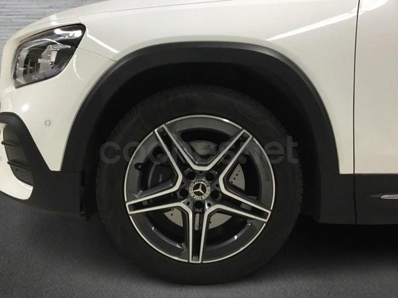 Usado Mercedes GLB180 136 CV (100 kW) 2022 Blanco SUV