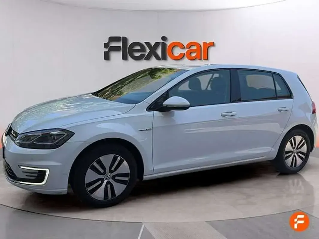 Usado VW e-Golf 100 kW (136 CV) 2019 Blanco Utilitario