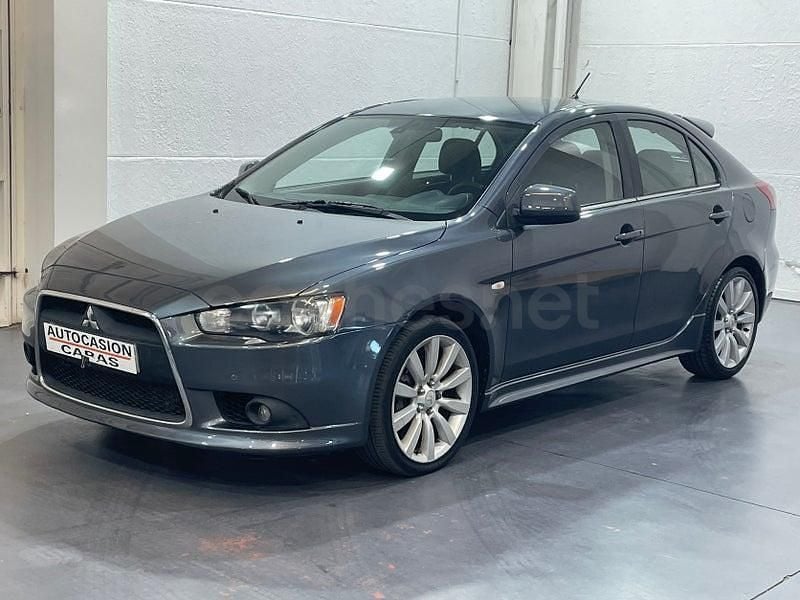 Gris / plata Usado 2009 Mitsubishi Lancer Sportback Motion Berlina | 6000 € (Precio justo) - Imagen 1/4