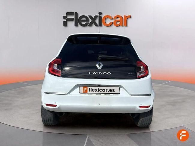 Usado Renault Twingo Zen 60 kW (82 CV) 2022 Blanco Utilitario