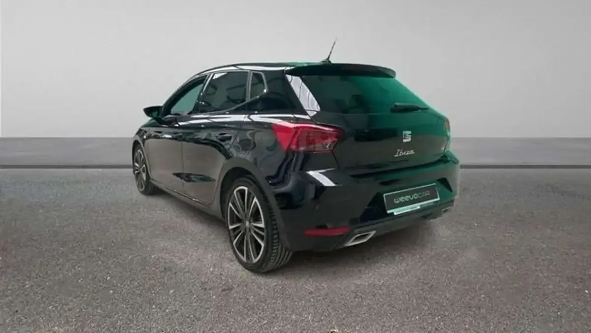 Usado Seat Ibiza FR 150 CV (110 kW) 2024 Negro Utilitario