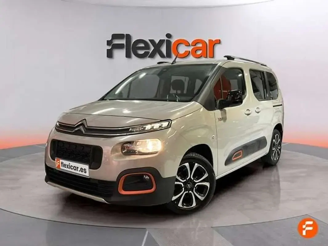 Usado Citroën e-Berlingo Shine 102 CV (75 kW) 2020 Beige Familiar