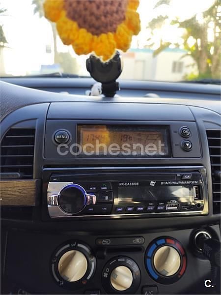 Usado Nissan Micra 80 CV (58 kW) 2004 Gris / plata Berlina