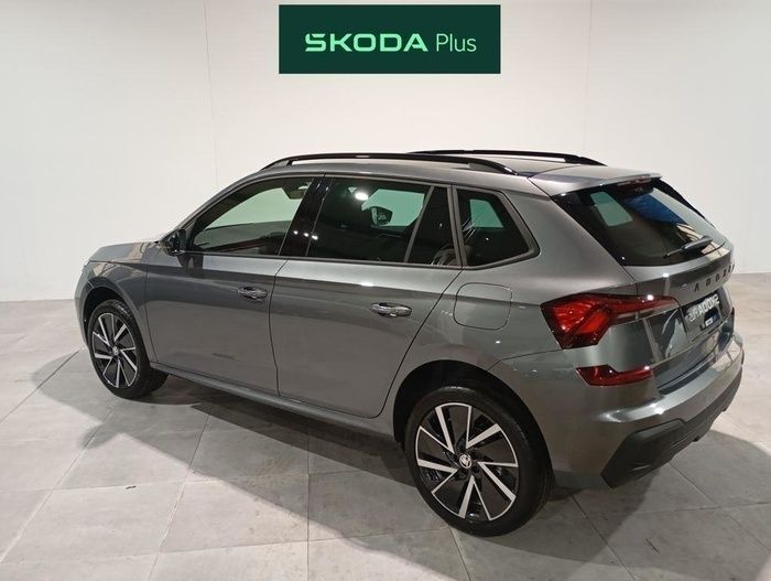 Gris Usado 2025 Skoda Kamiq SUV | 27.990 € (Caro) - Imagen 1/4