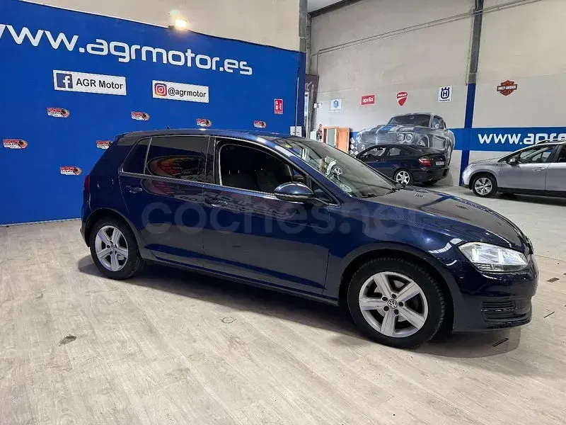 Usado VW Golf VII Advance 150 CV (110 kW) 2014 Azul Berlina
