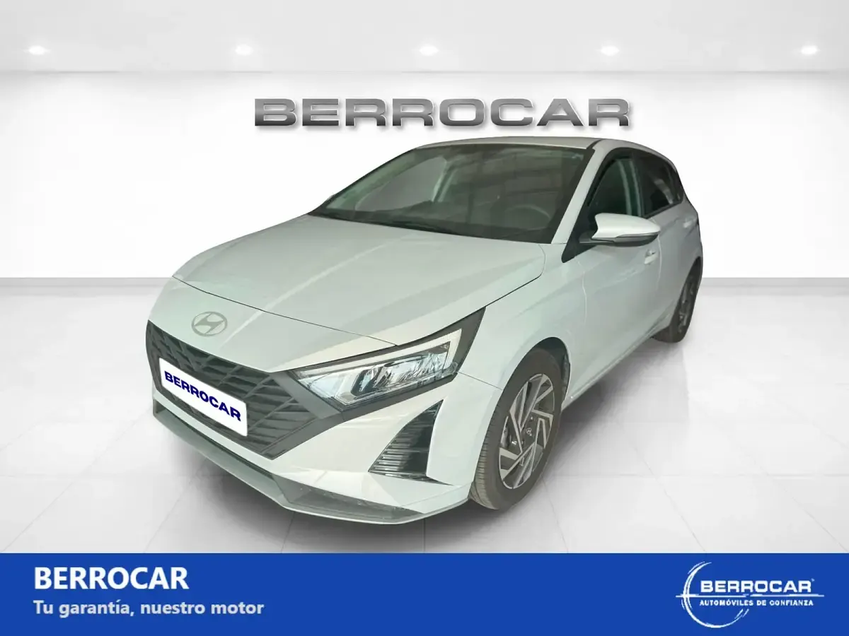 Usado Hyundai i20 79 CV (58 kW) 2026 Gris Utilitario