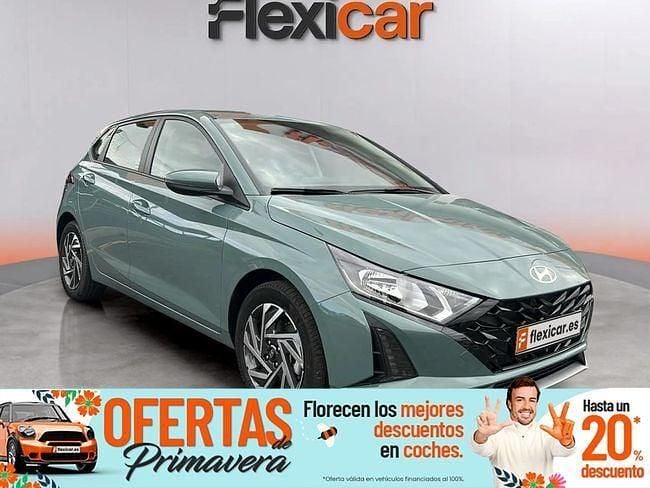 Usado Hyundai i20 100 CV (73 kW) 2025 Verde Utilitario