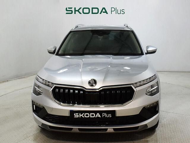 Usado Skoda Kamiq Selection 115 CV (84 kW) 2025 Gris SUV